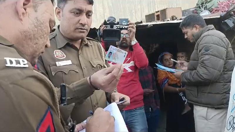 Delhi Police launches special document check drive in Kalindi Kunj area to ascertain details about illegally staying Bangladeshi nationals