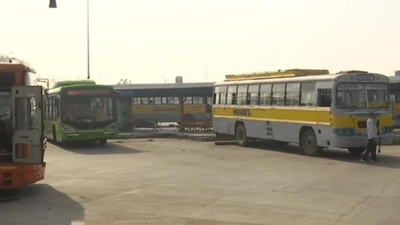  Delhi's Sarai Kale Khan inter-state bus terminal