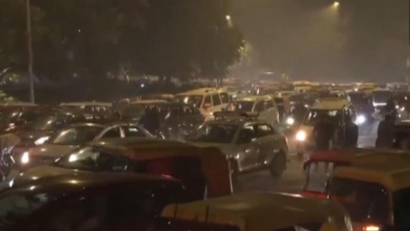 Delhi traffic on New year 