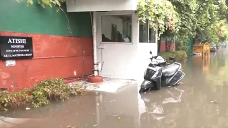 Viral Video Shows Delhi Water Minister Atishi's Home Submerged In Water 