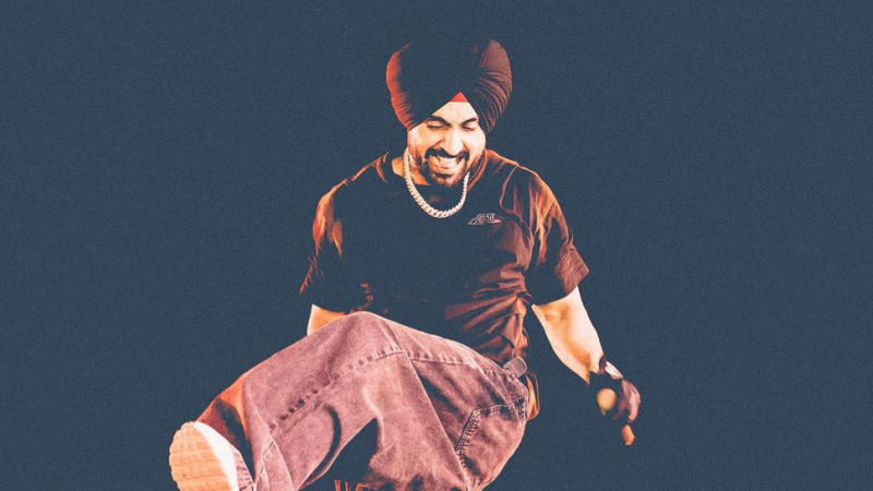 Diljit Dosanjh changes lyrics during Hyderabad concert.