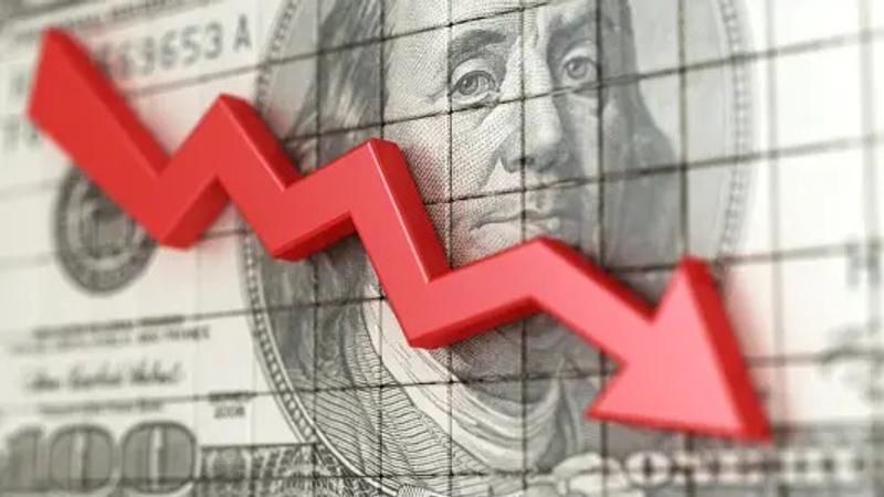  Dollar hits yearly low against euro