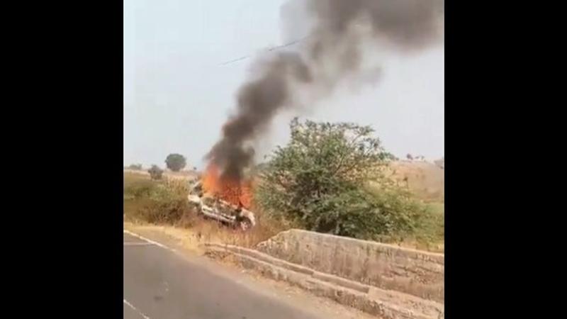 Driver charred to death in MP's Dhar