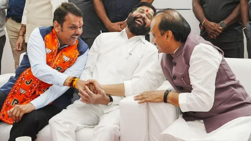 Fadnavis, along with CM Eknath Shinde and Deputy CM Ajit Pawar.