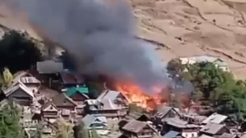 Video Shows 25 Houses Gutted in Massive Fire in J&K's Kishtwar