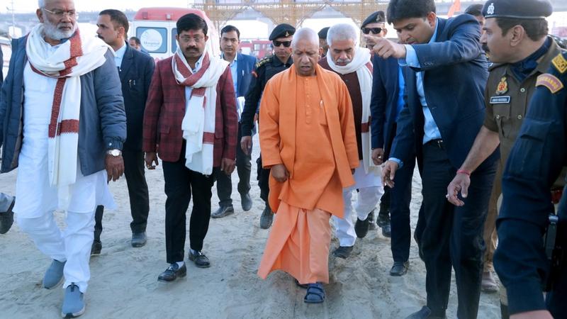 Fire At MahaKumbh Mela 2025: UP CM Yogi Adityanath arrives incident spot