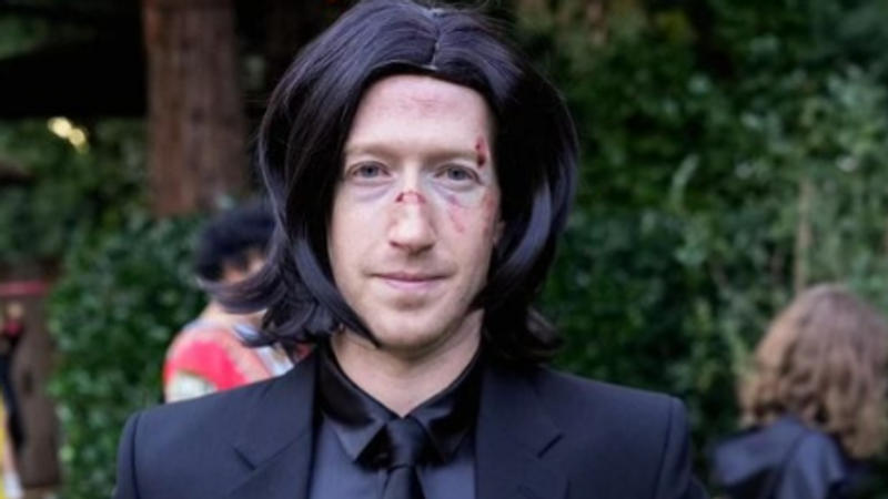 From Mark Zuckerberg to Sundar Pichai: These Halloween Costumes Won the Internet