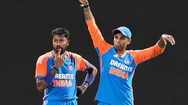 Hardik Pandya and SuryaKumar Yadav