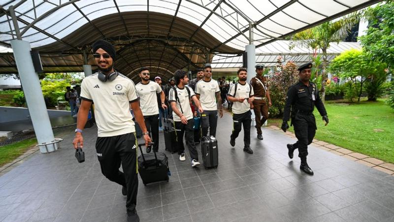 Indian cricket team arrive in Sri Lanka