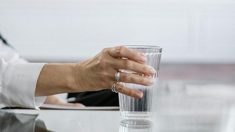 Is There Truth To Drinking 8 Glasses Of Water A Day? Let’s Find Out!