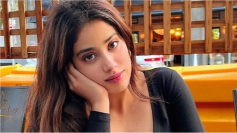 Janhvi Kapoor's health deteriorated, actress admitted to Mumbai hospital