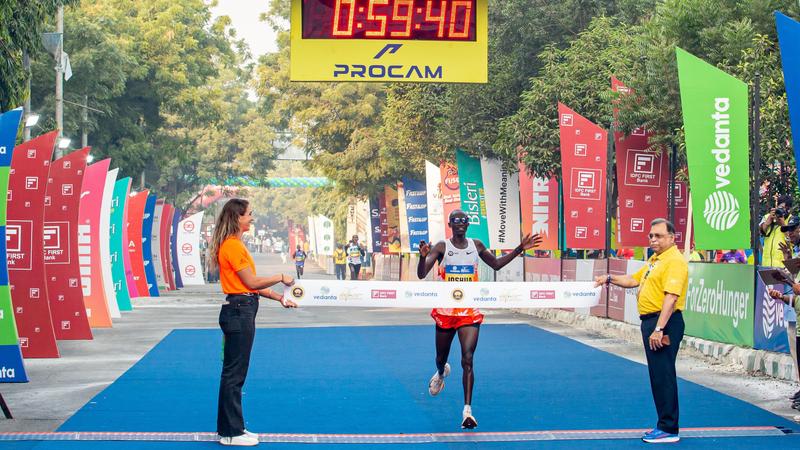 Joshua Cheptegei shines, Alemaddis Eyayu surprises in Delhi Half Marathon