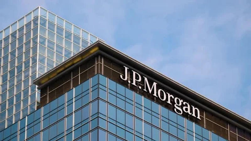 JPMorgan launches in-house chatbot