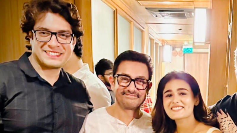 Junaid Khan with Aamir Khan and Shalini Pandey