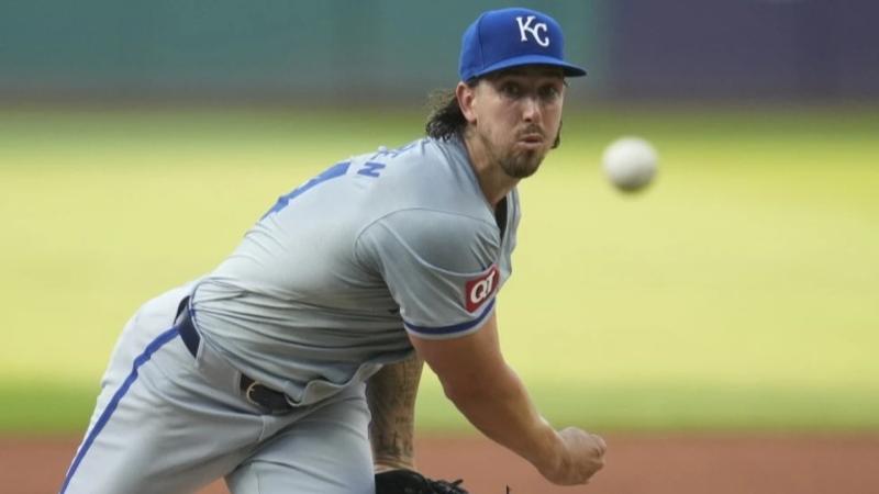 Kansas City Royals’ Michael Lorenzen pitches