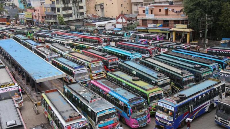 Karnataka cabinet decides to hike bus fare by 15%