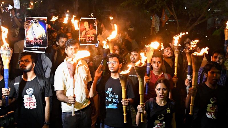 Kolkata junior doctors protest