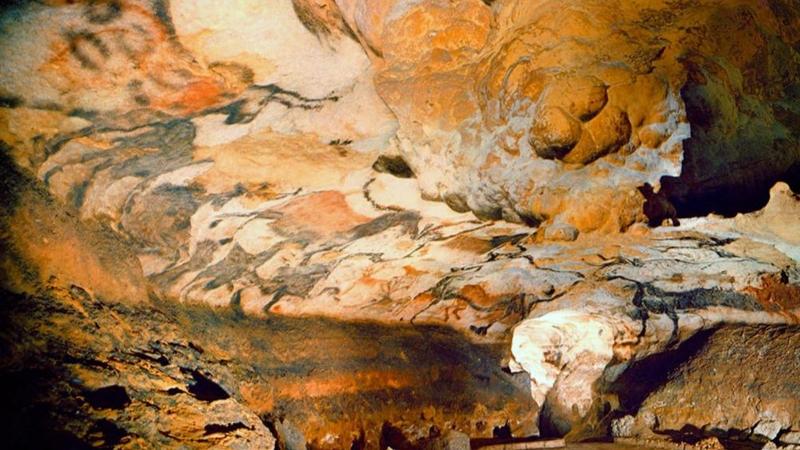 Lascaux Caves, is a historical landmark in Montignac-Lascaux, France