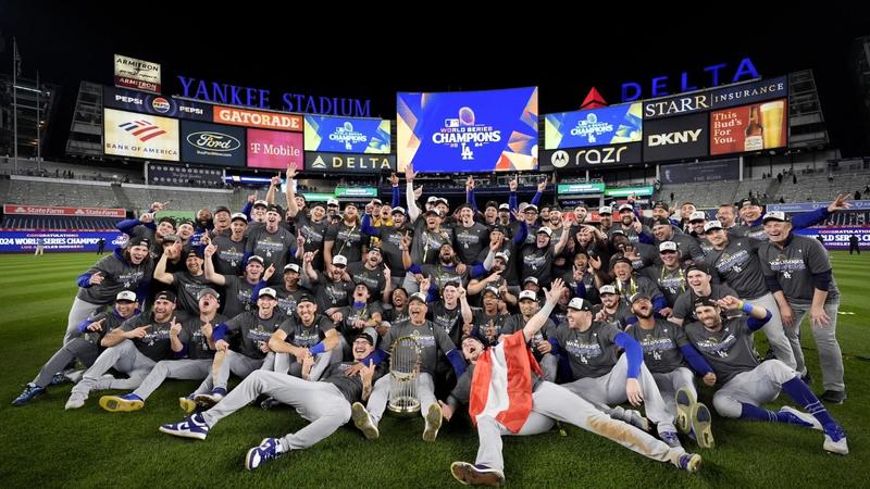 Los Angeles Dodgers celebrate World Series title with open top bus ...