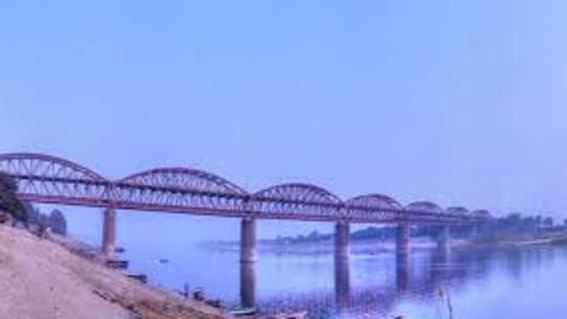 Malviya Bridge in Varanasi