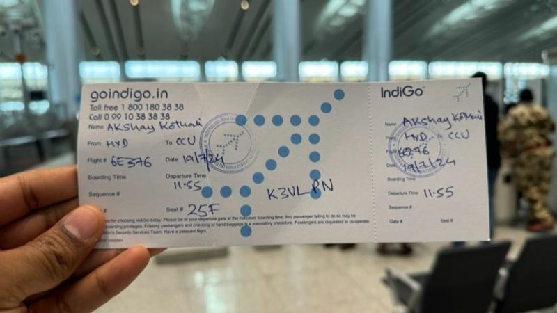 Man Shares 'Hand-Written Boarding Pass' Amid Global Microsoft Outage, Viral Post