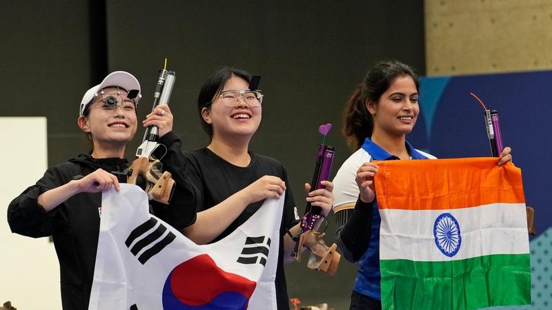 Manu Bhaker on the podium