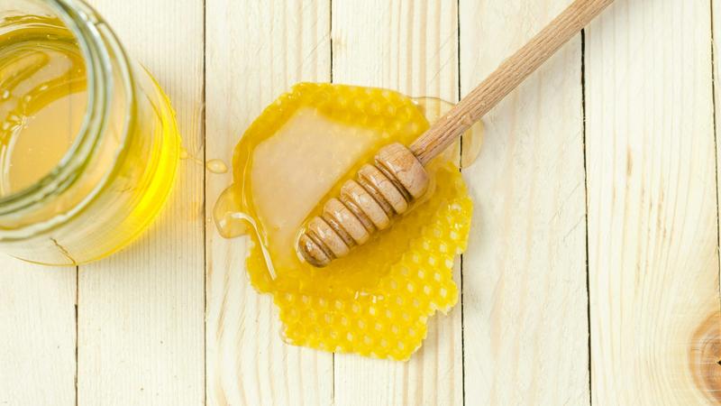 Manuka honey as an anti-ageing remedy