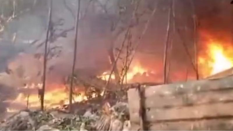 Massive fire broke out in Sandhya market, Kolkata