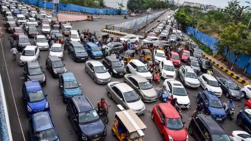 MCD plans to increase parking charges to curb air pollution in Delhi