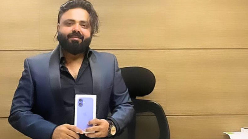 Md Salman Thanks Employees With Iphone 16 Gifts For Their Hard Work And 