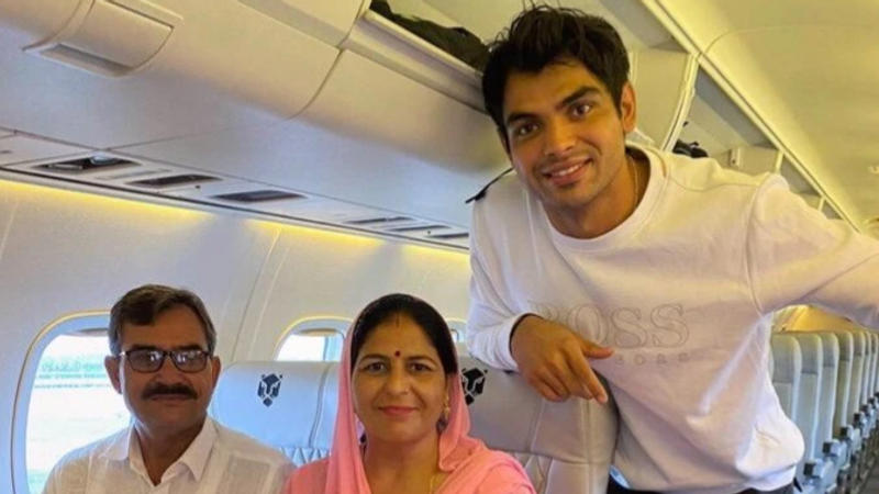 Neeraj Chopra Mother and Family 