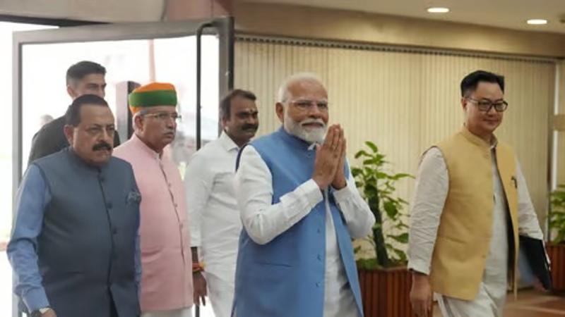 Don't Behave Like Rahul Gandhi: PM Modi's Message to MPs At NDA Parliamentary Meet 