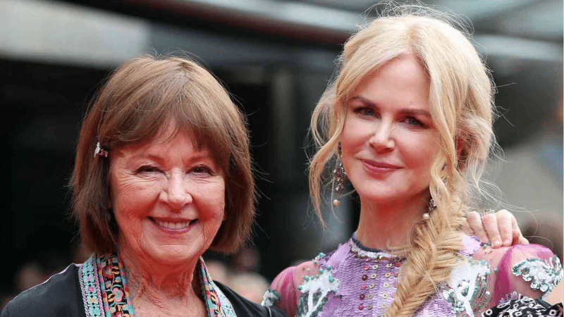 Nicole Kidman with her mother.