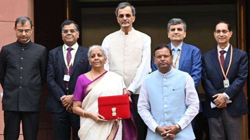 Nirmala Sitharaman budget team