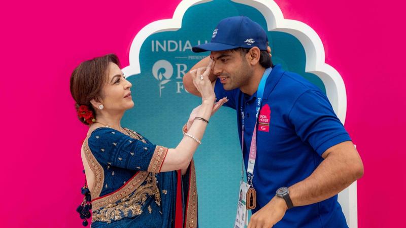 Nita Ambani with Neeraj Chopra.