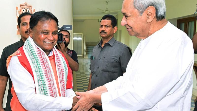 Odisha CM Mohan Majhi with Leader of Opposition in Odisha Assembly Naveen Patanik 