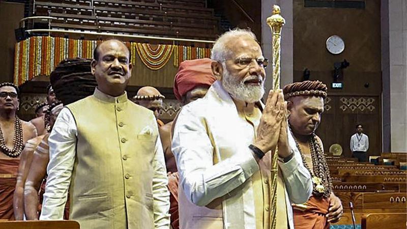 PM Modi With Sacred 'Sengol'
