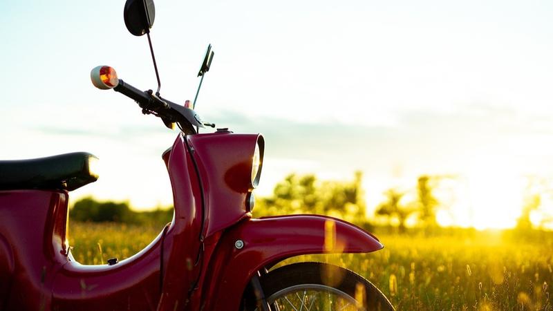 Online Tools to Compare Two-wheeler Loan Interest Rates