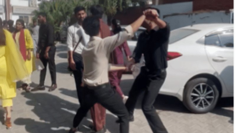 Pakistani Students Prank Goes Viral