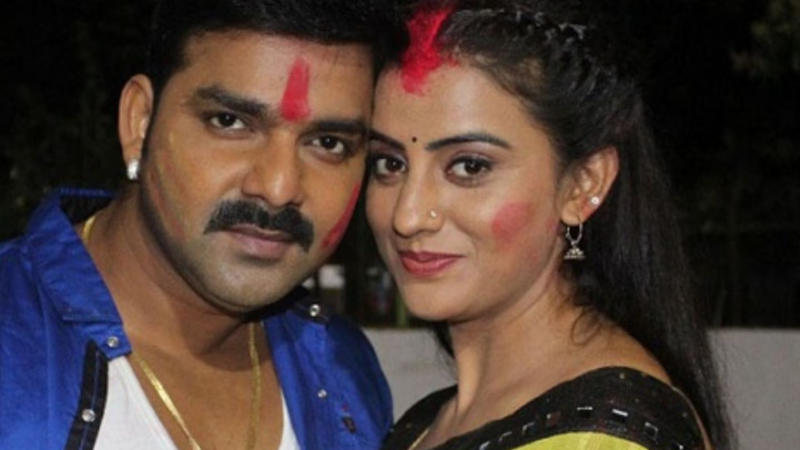 Pawan Singh and Akshara Singh