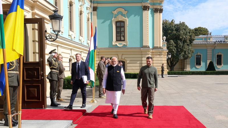 PM Modi meets Ukrainian President Volodymyr Zelenskyy 