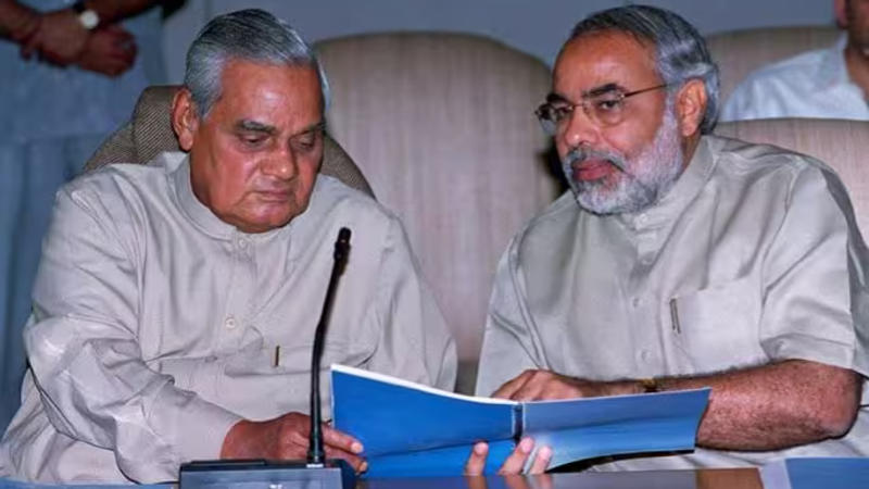 PM Narendra Modi With Atal Bihari Vajpayee