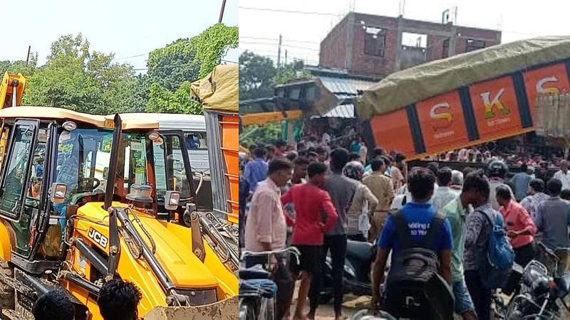 Prayagraj  Horrific road accident 