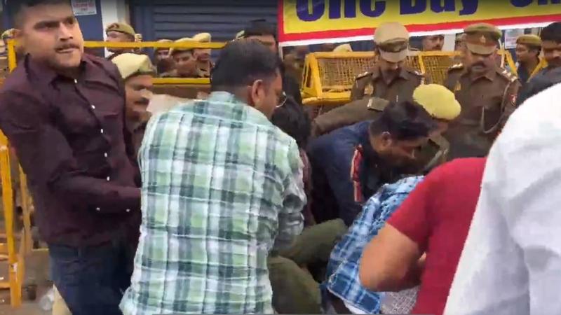 Prayagraj Police Detained Protesters 