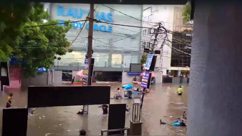 Waterlogging in Rajinder Nagar: UPSC Aspirants Criticise MCD