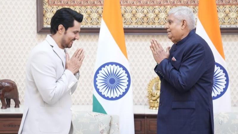 Randeep Hooda was hosted by Vice President Jagdeep Dhankhar