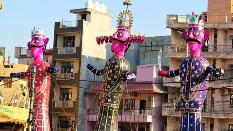 Ravan Statue in Delhi 