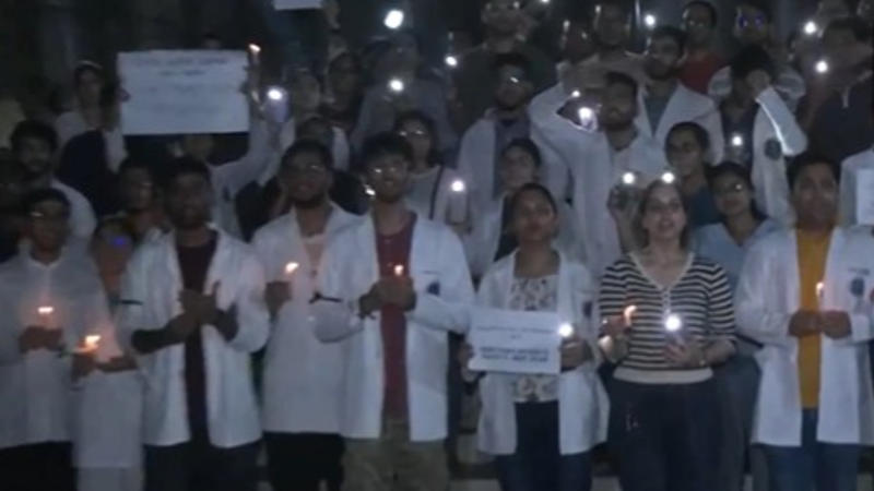 RML Hospital Doctors Hold Candle March