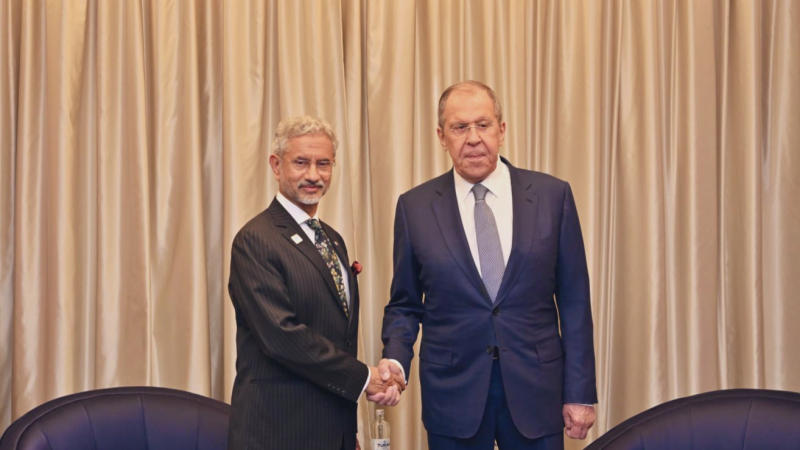 Jaishankar meets Russian FM Sergey Lavrov