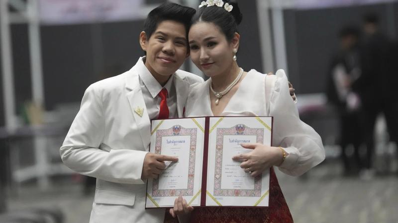 Same-Sex Marriage Law Comes into Effect in Thailand, Several Couples Exchange Wedding Vows